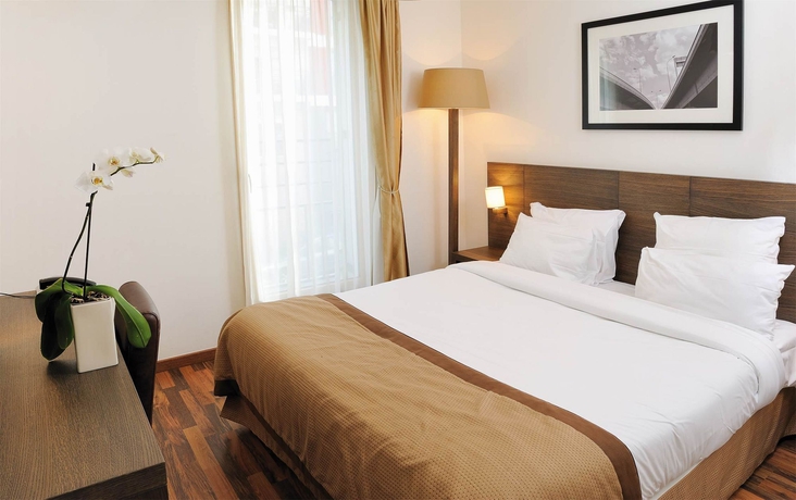 Imagen de la habitación del Aparthotel Residhome Asni&egrave;res. Foto 7