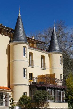 Imagen de los exteriores del Aparthotel Restaurant Castel Emeraude. Foto 6