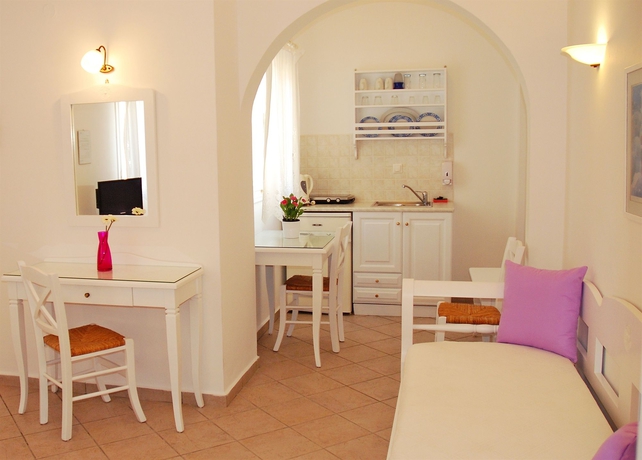 Imagen de la habitación del Aparthotel Reverie Santorini. Foto 4