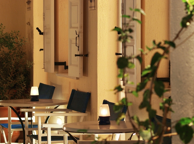 Imagen de los exteriores del Aparthotel Reverie Santorini. Foto 13