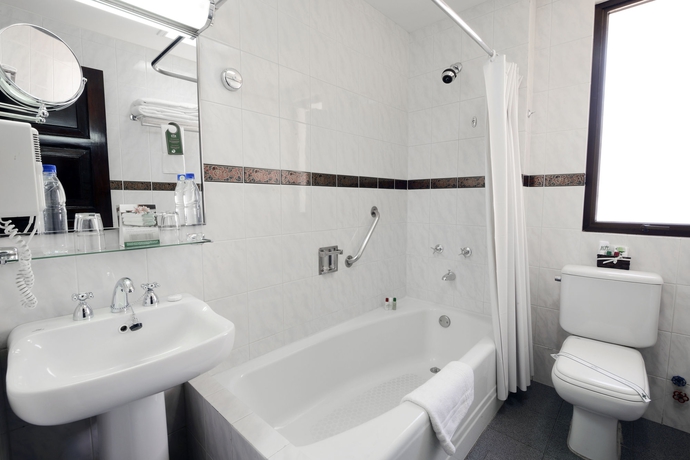 Imagen de la habitación del Aparthotel Ritz Apart Hotel. Foto 9
