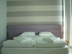 Imagen de la piscina del Aparthotel Riviera Blue. Foto 6