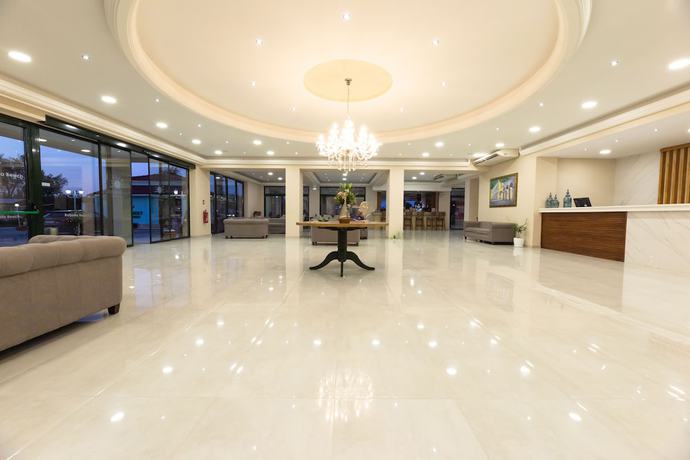 Imagen de los interiores del Aparthotel Robolla Beach Aparthotel. Foto 8