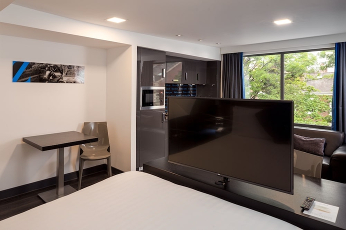 Imagen de la habitación del Aparthotel Roomzzz Chester City. Foto 2