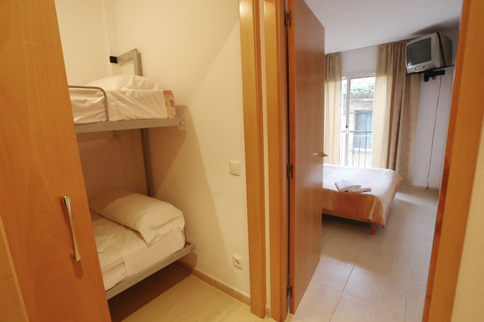 Imagen de la habitación del Aparthotel Royal Inn, Lloret de Mar. Foto 3
