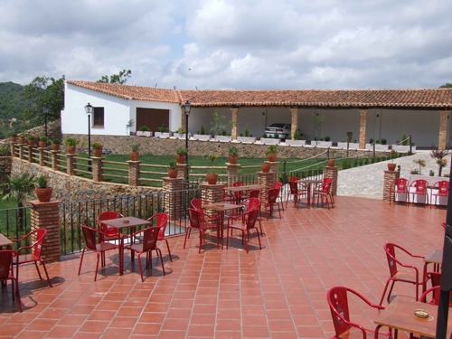 Imagen del bar/restaurante del Aparthotel Rural 12 Ca&ntilde;os. Foto 2