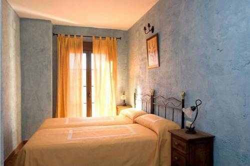 Imagen de la habitación del Aparthotel Rural 12 Ca&ntilde;os. Foto 5