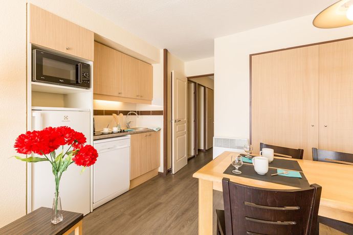 Imagen de la habitación del Aparthotel SOWELL R&Eacute;SIDENCES Le Port. Foto 6