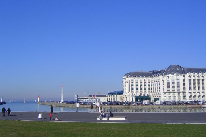 Imagen general del Aparthotel SOWELL RÉSIDENCES Le Port. Foto 1