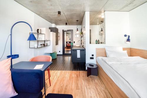 Imagen de la habitación del Aparthotel STAYERY Berlin Friedrichshain. Foto 3