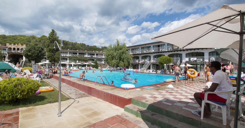 Imagen general del Aparthotel Sant Eloi, Tossa de Mar. Foto 1