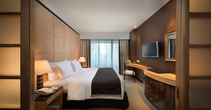 Imagen general del Aparthotel Savoy Suites Apartments. Foto 1