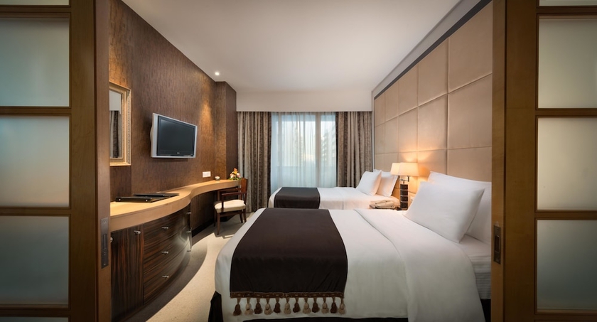 Imagen de la habitación del Aparthotel Savoy Suites Apartments. Foto 3