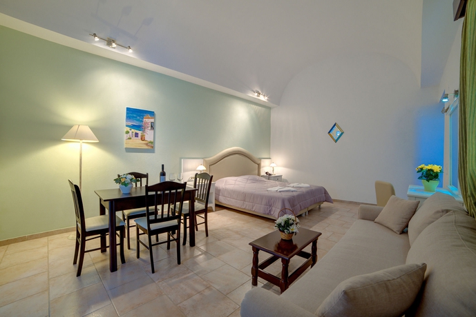 Imagen de la habitación del Aparthotel Scorpios Beach Santorini. Foto 2