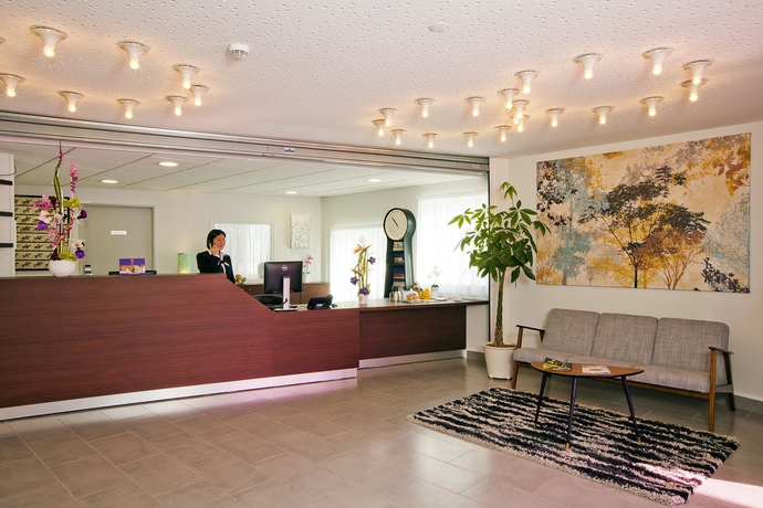 Imagen de los interiores del Aparthotel S&eacute;jours and Affaires Massy Atlantis. Foto 16