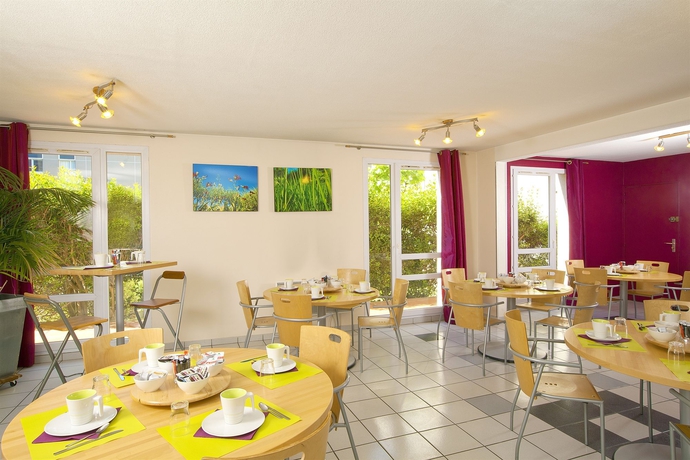 Imagen del bar/restaurante del Aparthotel Sejours and Affaires Toulouse De Brienne. Foto 3