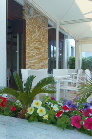 Imagen de los exteriores del Aparthotel Senator Adults Only. Foto 11