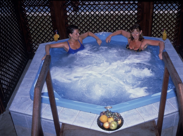 Imagen de los exteriores del Aparthotel Senator Adults Only. Foto 12