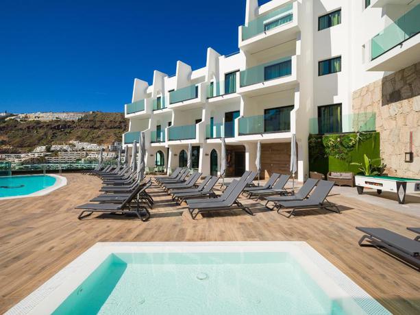 Imagen general del Aparthotel Servatur Doña Elvira. Foto 1