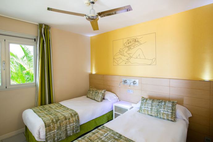 Imagen de la habitación del Aparthotel Servatur Riosol. Foto 3