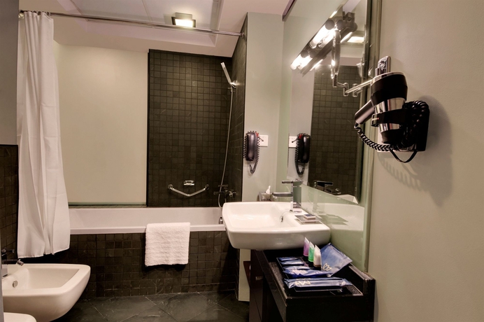 Imagen de la habitación del Aparthotel Signature Hotel Apartments and Spa. Foto 17