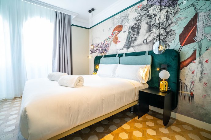 Imagen de la habitación del Aparthotel SmartRental Collection Gran V&iacute;a Capital. Foto 13