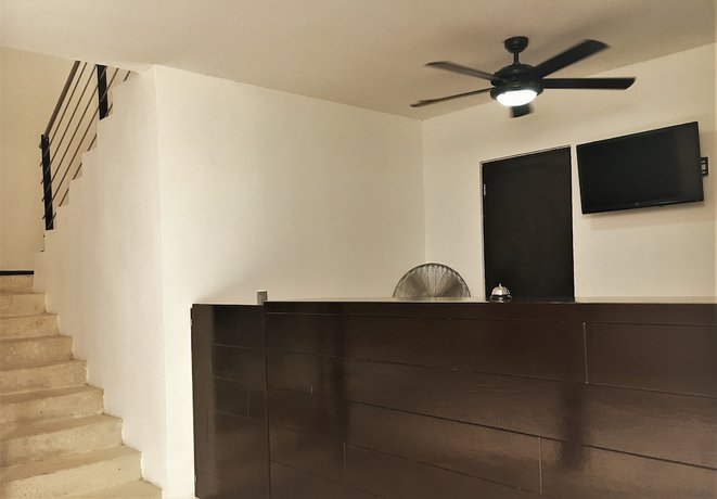 Imagen de los interiores del Aparthotel Sole Suites. Foto 13