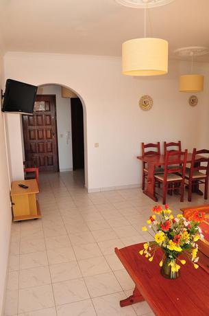 Imagen de la habitación del Aparthotel Solgarve Apartamentos Tur&iacute;sticos. Foto 7