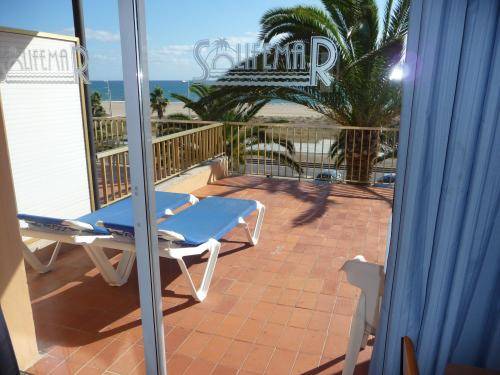 Imagen de la habitación del Aparthotel Solifemar. Foto 15