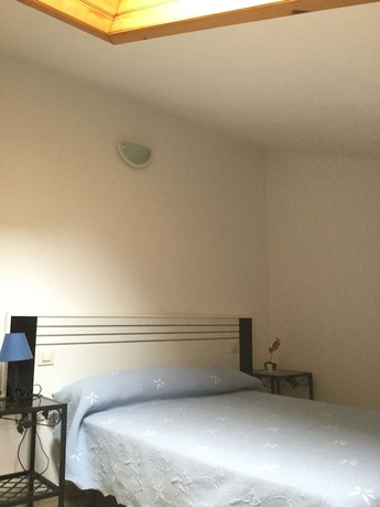 Imagen de la habitación del Aparthotel Spa Rural Mirador De Miranda. Foto 16