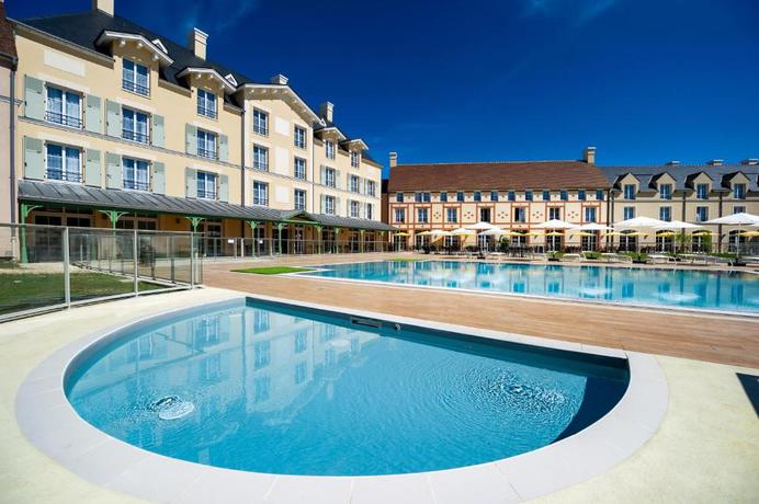 Imagen de la piscina del Aparthotel Staycity Aparthotels near Disneyland&reg; Paris. Foto 19