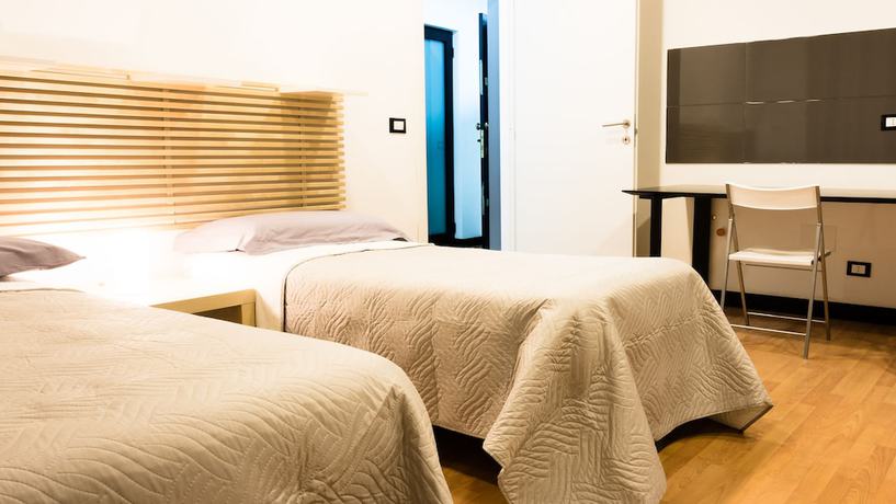 Imagen de la habitación del Aparthotel Suite In Center. Foto 14