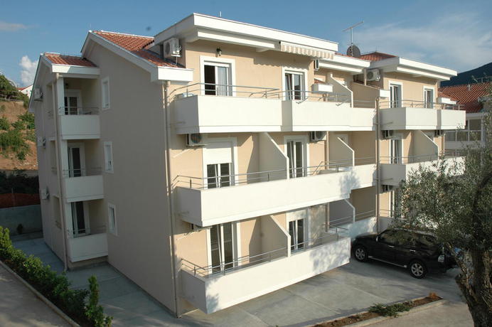 Imagen general del Aparthotel Sun Village Apartments. Foto 3