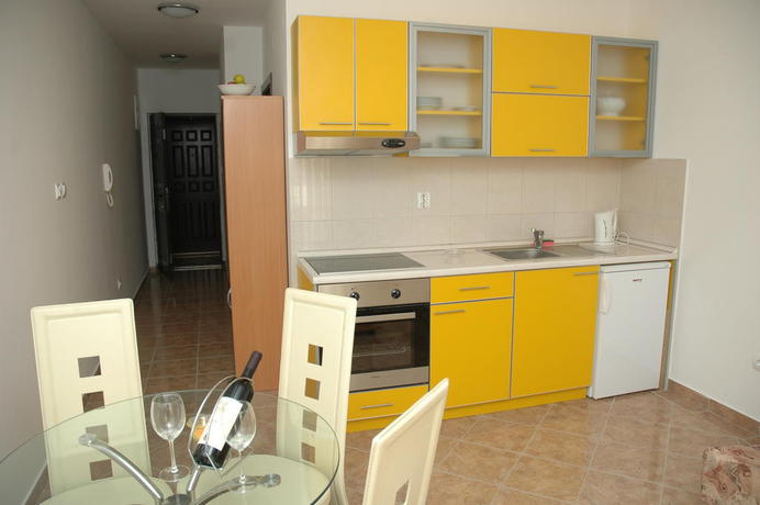 Imagen de los interiores del Aparthotel Sun Village Apartments. Foto 9
