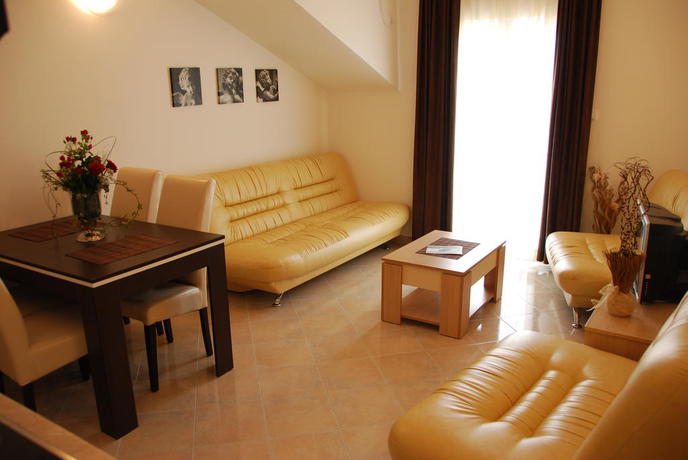 Imagen de los interiores del Aparthotel Sun Village Apartments. Foto 11