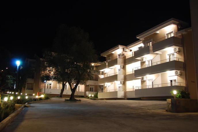 Imagen general del Aparthotel Sun Village Apartments. Foto 2