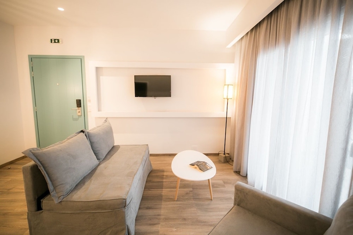 Imagen de la habitación del Aparthotel Sunrise Village. Foto 2