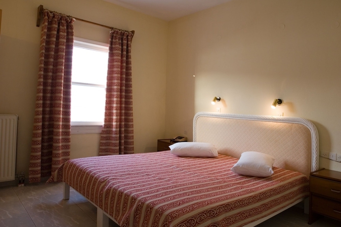 Imagen de la habitación del Aparthotel Sunrise Village. Foto 10