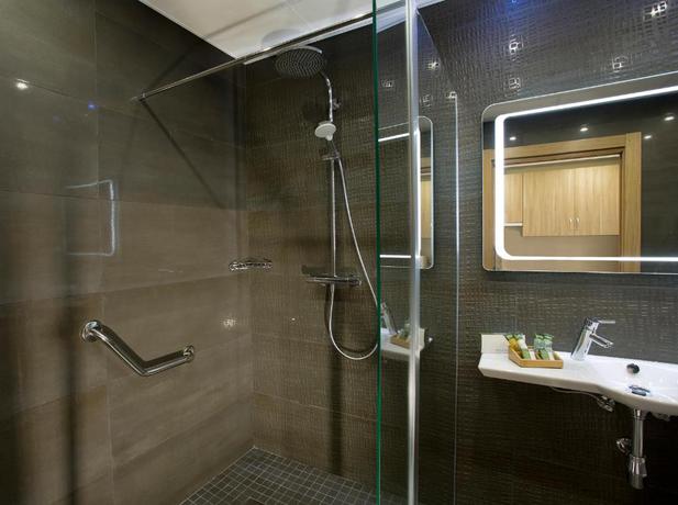Imagen de la habitación del Aparthotel Sunset Beach Club. Foto 12
