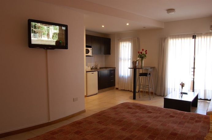 Imagen de la habitación del Aparthotel Sures Belgrano Suites. Foto 5