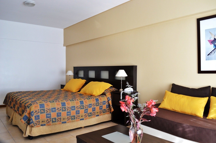Imagen de la habitación del Aparthotel Sures Belgrano Suites. Foto 9