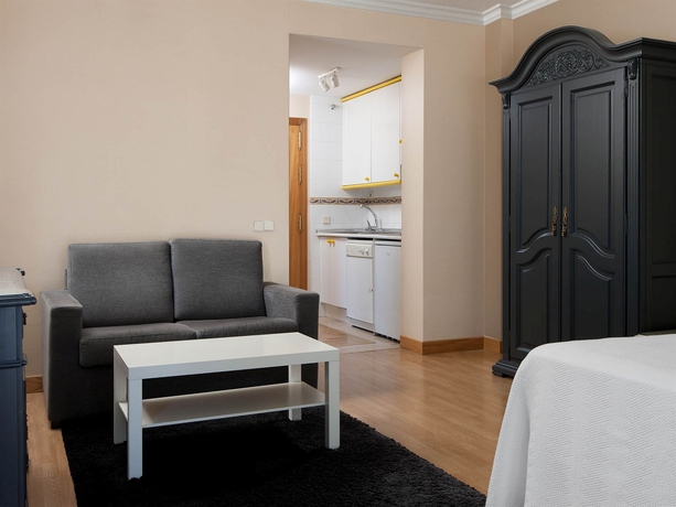 Imagen de la habitación del Aparthotel TH Aravaca. Foto 12
