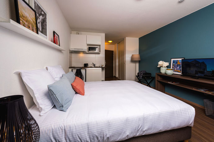 Imagen de la habitación del Aparthotel T&eacute;n&eacute;o Apparthotel Bordeaux Maritime. Foto 12