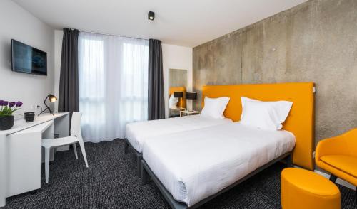 Imagen de la habitación del Aparthotel T&eacute;n&eacute;o Talence Espeleta. Foto 5