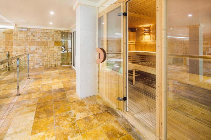 Imagen de los interiores del Aparthotel Thb Guya Playa. Foto 11