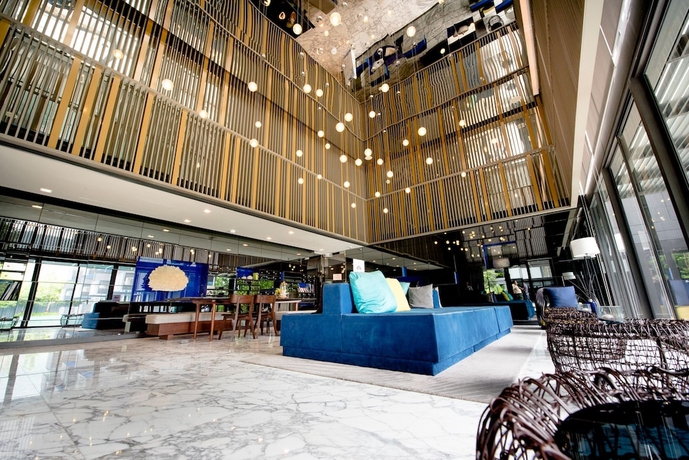 Imagen de los interiores del Aparthotel The Deck Patong. Foto 18