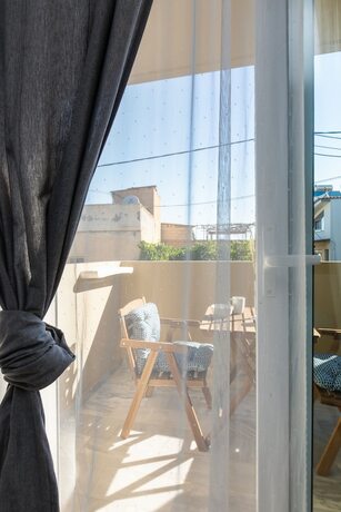 Imagen de la habitación del Aparthotel Theros. Foto 17