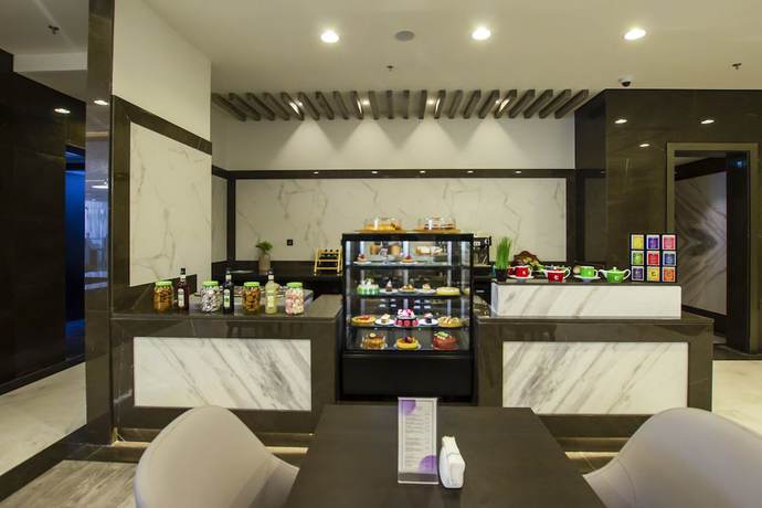 Imagen del bar/restaurante del Aparthotel Time Onyx Hotel Apartment. Foto 4