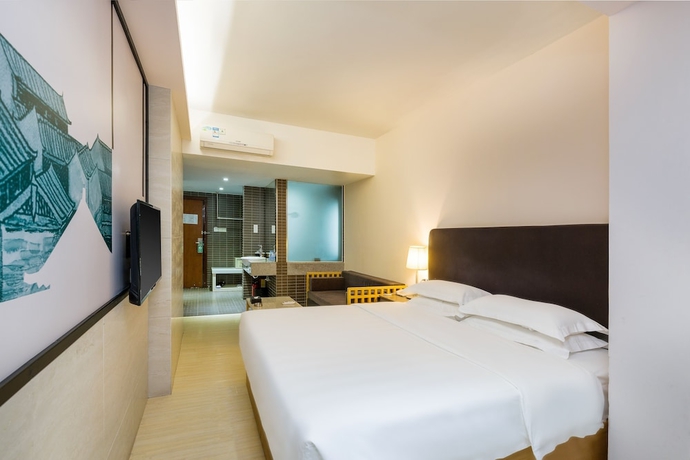 Imagen de la habitación del Aparthotel Timmy Hotel. Foto 15