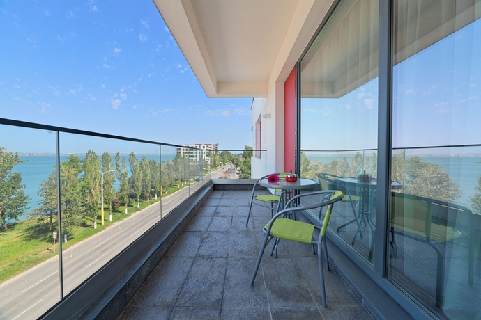 Imagen de la habitación del Aparthotel Tomis Garden. Foto 9